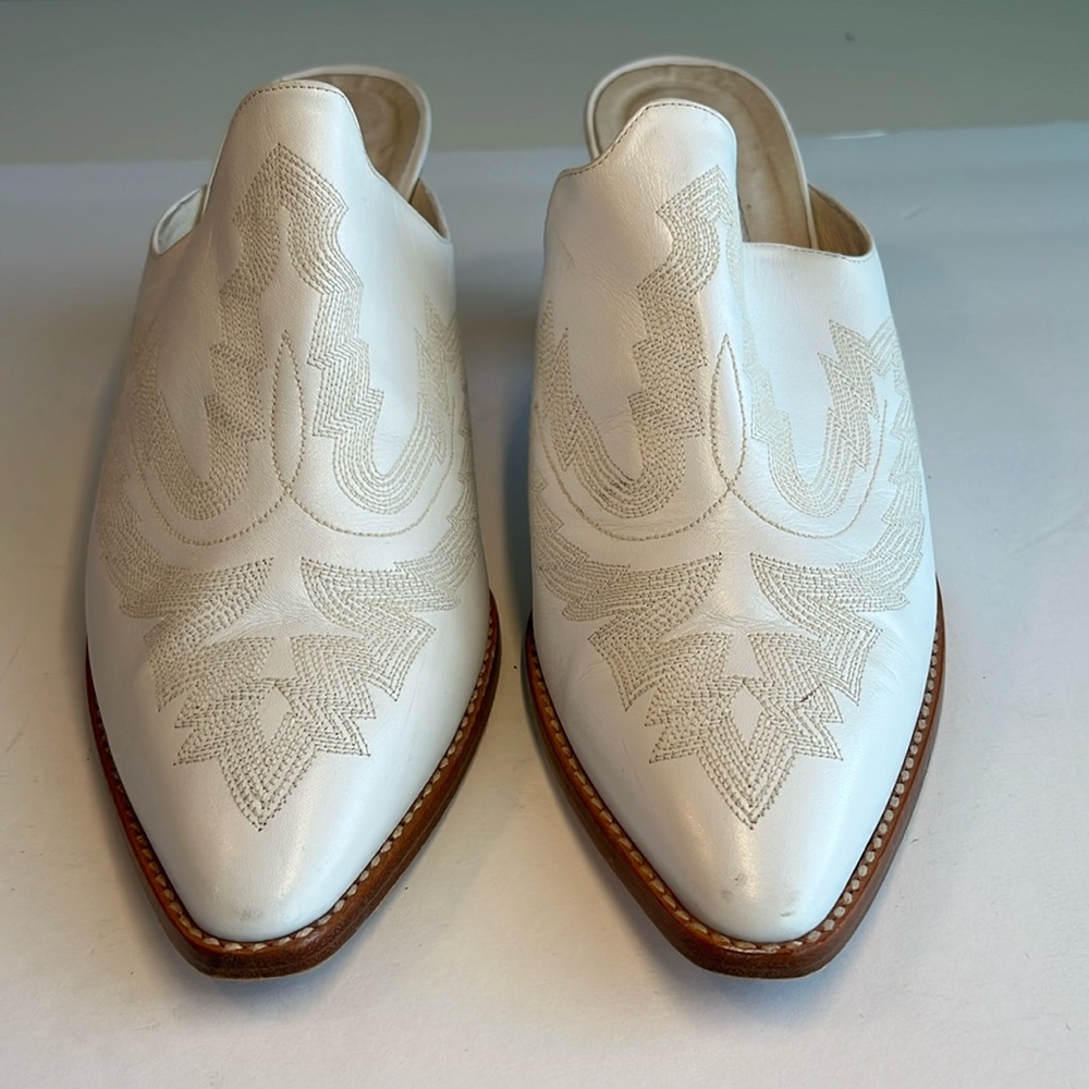 Vintage Western Donald J Pliner Mules size 10